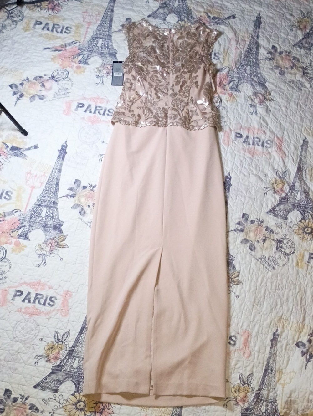 NWT Tahari Elegant Blush Sequin-Embellished Dress Size (2) - Picture 7 of 11